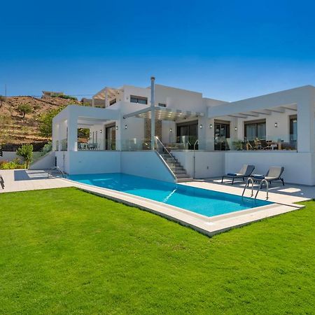 Eolia Iconic Villa, Walking Distance To The Beach, By Thinkvilla Panormos  Exterior photo